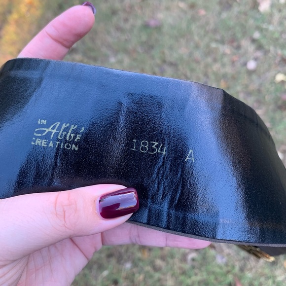 Vintage Leather/Suede & Brass Leaf Belt - Picture 14 of 16